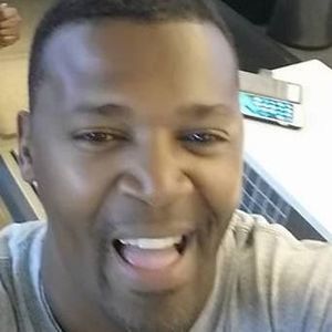 Meet your Posher, Adrian